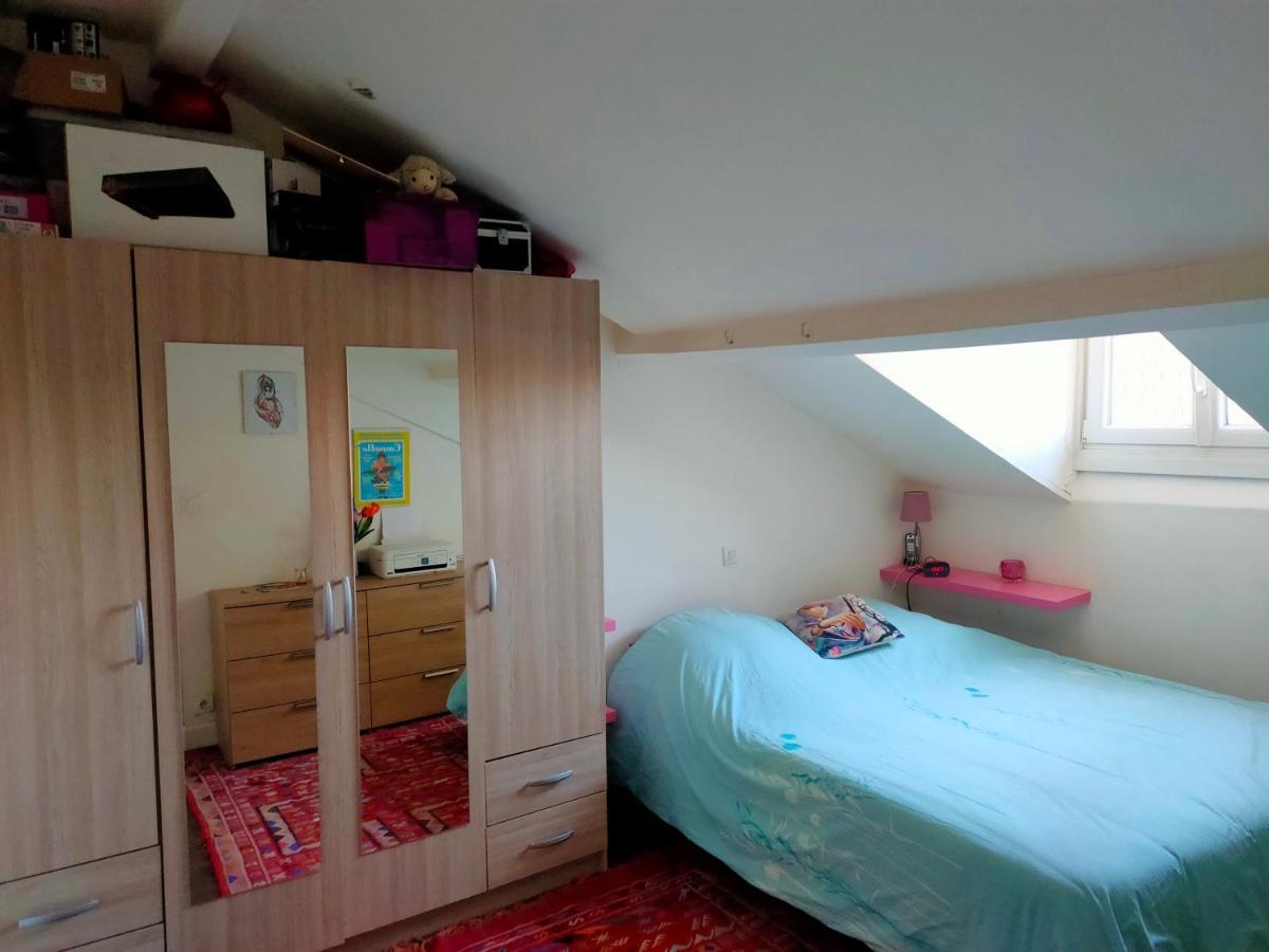 Charmant 2 Pieces Clichy Levallois Esterno foto